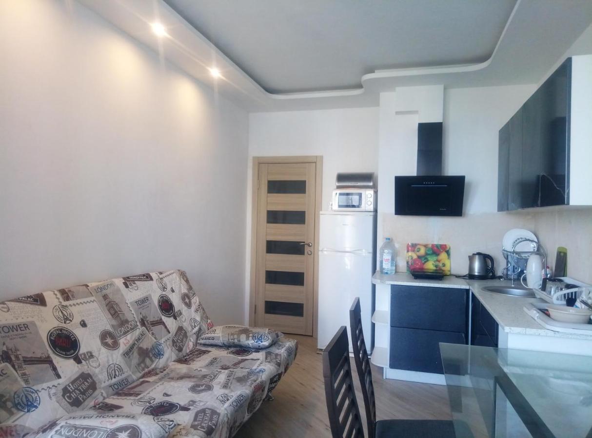 Loft Apartment: Near Station * Odesa